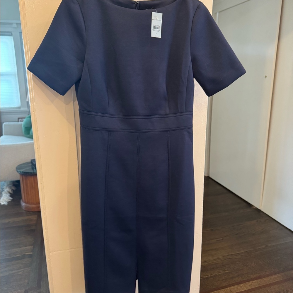 Ann Taylor Blue Sheath Dress Short Sleeve Crew Neck